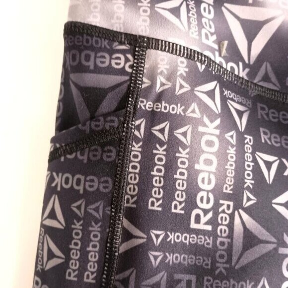 Reebok All Over Print Pocket Leggings 25” Inseam M New Workout Athleisure - Picture 6 of 8